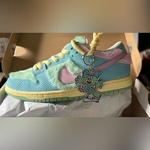 Verdy x Nike SB Dunk Low "Visty"